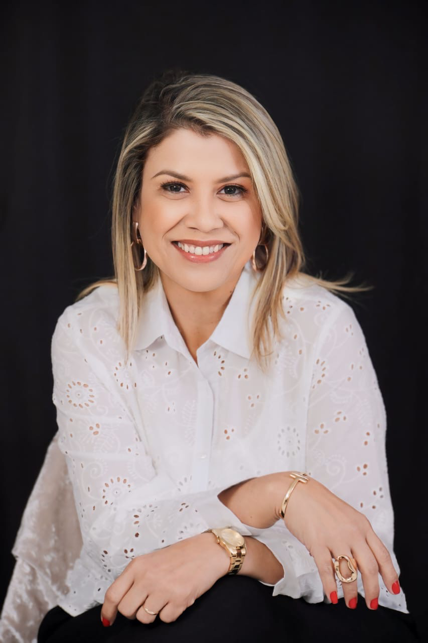 Pastora Débora Ferreira